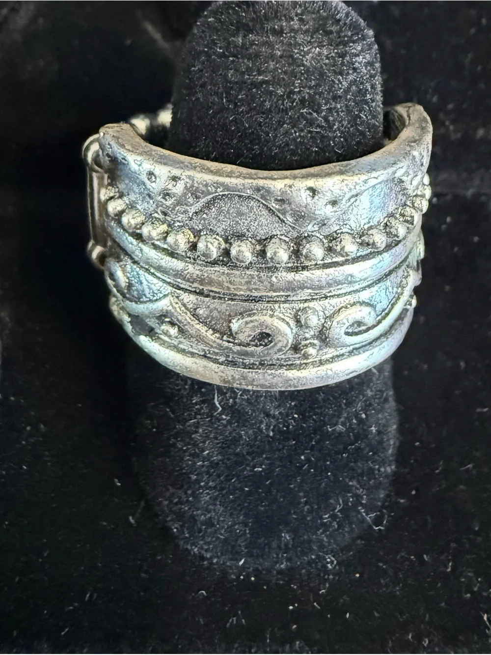 paparazzi Silver-Tone Filigree Beaded Wide Band Ring